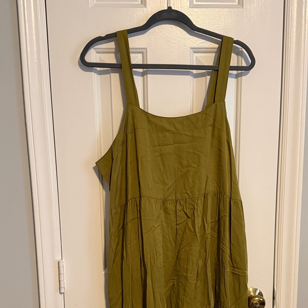 Relaxed Olive Green Maxi Dress with Wide Straps